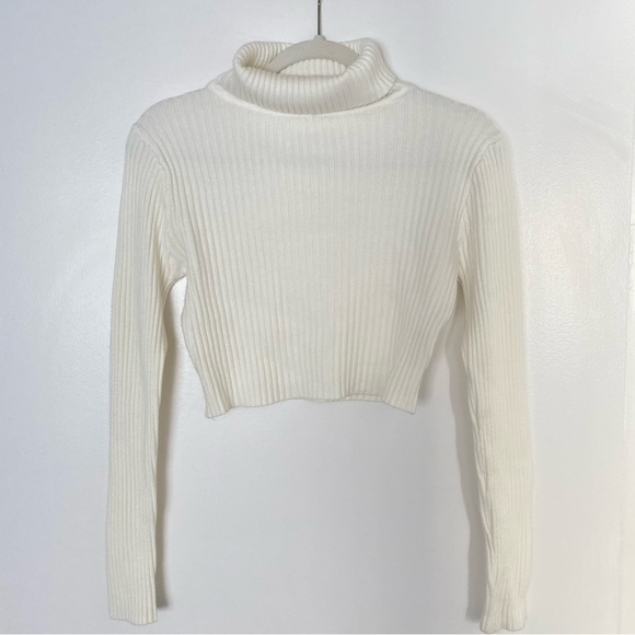 LOVE TREE TURTLE NECK CROPPED RIBBED CREAM WHITE LONG SLEEVE SWEATER - Picture 2 of 5